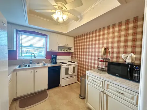 2990 Crosley Drive West Palm Beach FL 33415