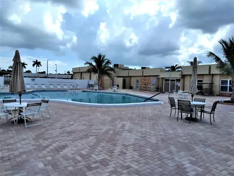 2990 Crosley Drive West Palm Beach FL 33415