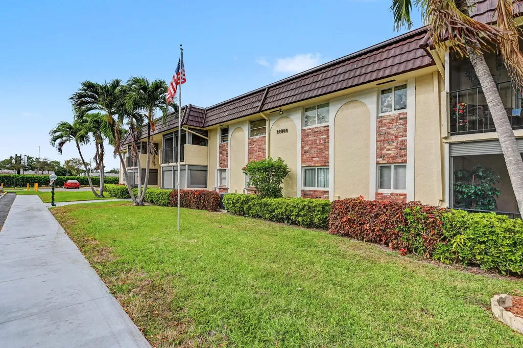 22805 Sw 66th Avenue Boca Raton FL 33428