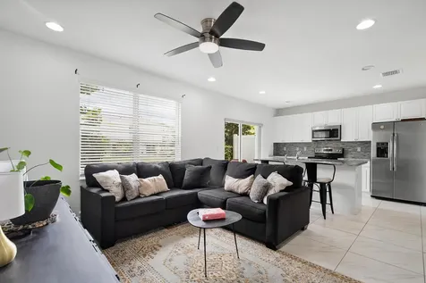 2790 Nw Treviso Circle Port Saint Lucie FL 34986