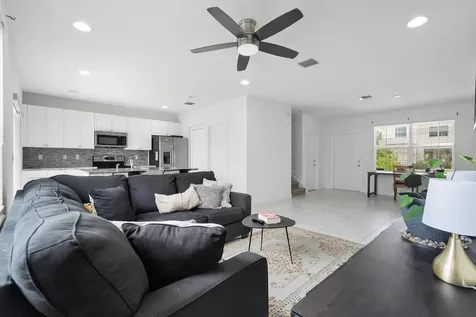 2790 Nw Treviso Circle Port Saint Lucie FL 34986