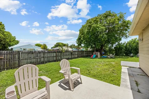 10552 Bobbie Lane Royal Palm Beach FL 33411