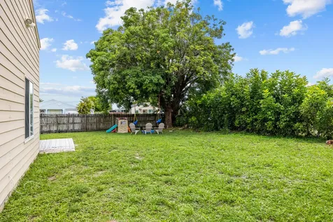 10552 Bobbie Lane Royal Palm Beach FL 33411