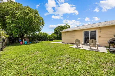 10552 Bobbie Lane Royal Palm Beach FL 33411