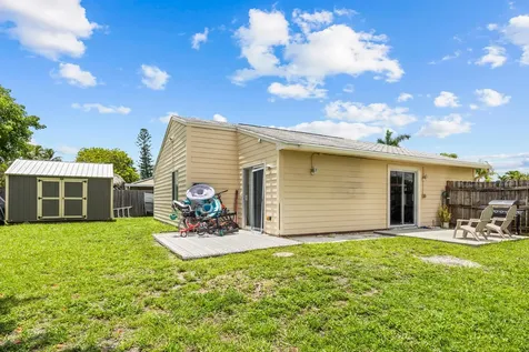 10552 Bobbie Lane Royal Palm Beach FL 33411