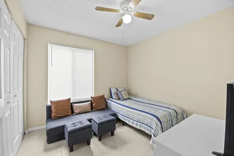 10552 Bobbie Lane Royal Palm Beach FL 33411