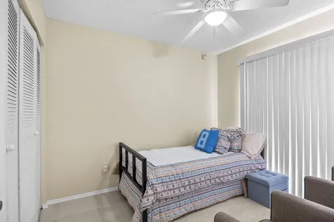 10552 Bobbie Lane Royal Palm Beach FL 33411