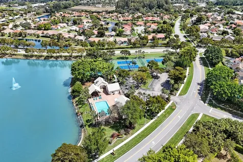 10732 Sea Cliff Circle Boca Raton FL 33498