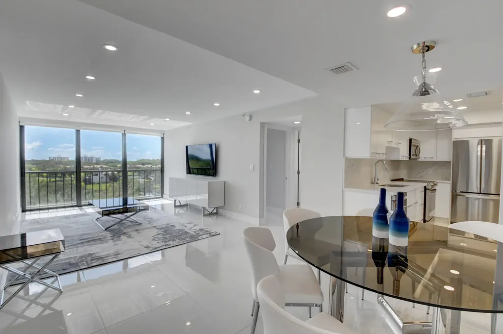 7847 Lakeside Boulevard Boca Raton FL 33434