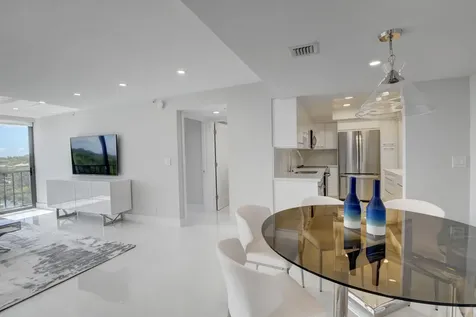 7847 Lakeside Boulevard Boca Raton FL 33434