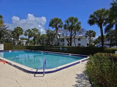 2929 Se Ocean Boulevard Stuart FL 34996