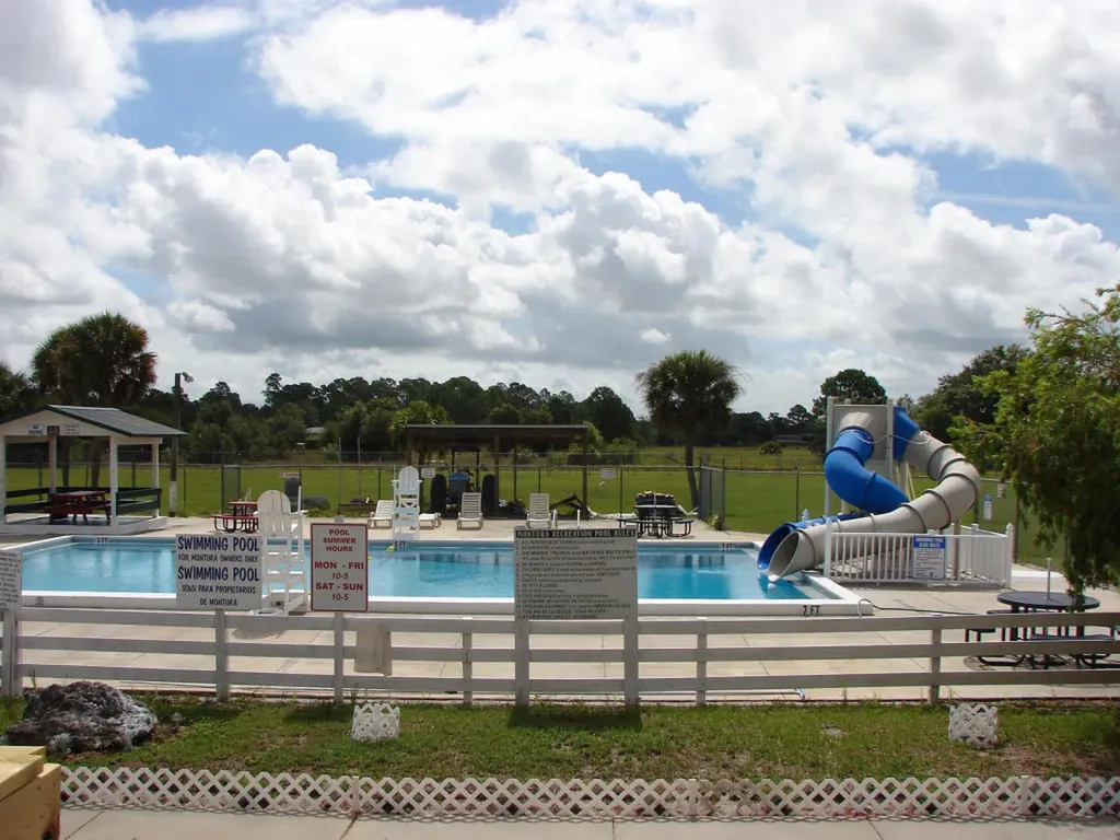 724 Woodland Clewiston FL 33440