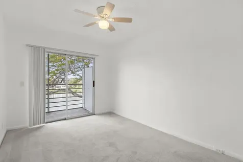 124 Preston C Boca Raton FL 33434