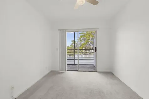 124 Preston C Boca Raton FL 33434