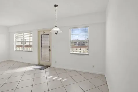 124 Preston C Boca Raton FL 33434