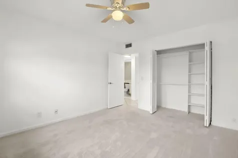 124 Preston C Boca Raton FL 33434