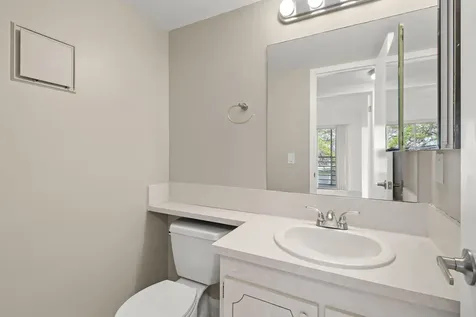 124 Preston C Boca Raton FL 33434