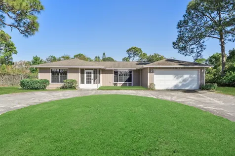 102 Se Crosspoint Drive Port Saint Lucie FL 34983