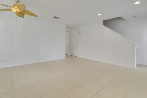 4273 E Main Street Jupiter FL 33458