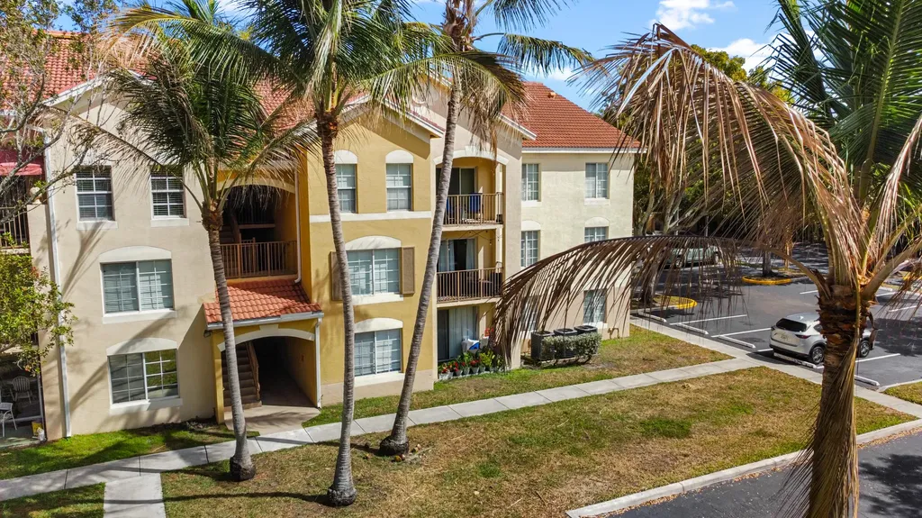 4041 San Marino Boulevard West Palm Beach FL 33409