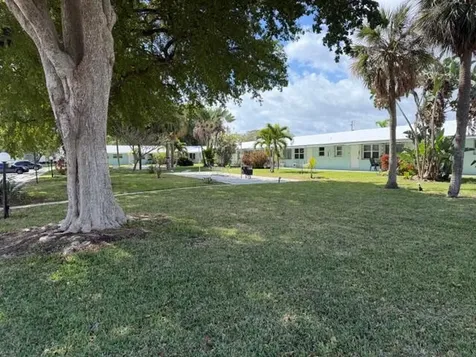 3801 NE 22nd Terrace Lighthouse Point FL 33064