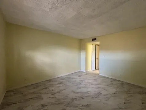 5844 Blueberry Unit 68 Court Lauderhill FL 33313