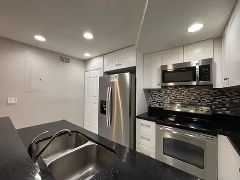 5844 Blueberry Unit 68 Court Lauderhill FL 33313