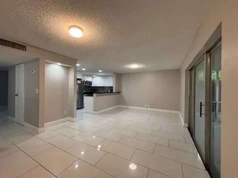 5844 Blueberry Unit 68 Court Lauderhill FL 33313