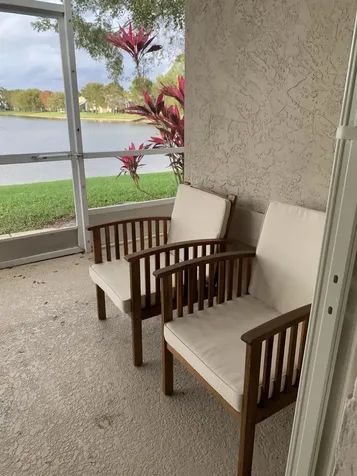 10667 Lake Shore Drive Wellington FL 33414