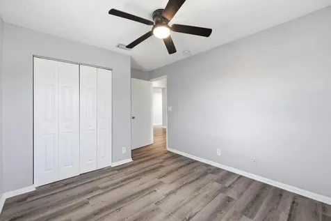 1565 W 28th Street Riviera Beach FL 33404