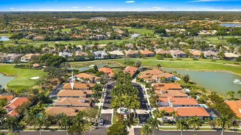 10626 Piazza Fontana West Palm Beach FL 33412