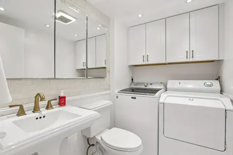 2911 Sw 22nd Circle Delray Beach FL 33445