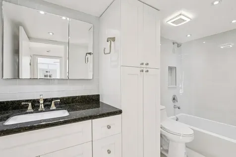 2911 Sw 22nd Circle Delray Beach FL 33445