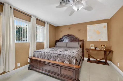 6980 Nw 6th Street Plantation FL 33317