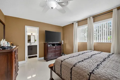 6980 Nw 6th Street Plantation FL 33317