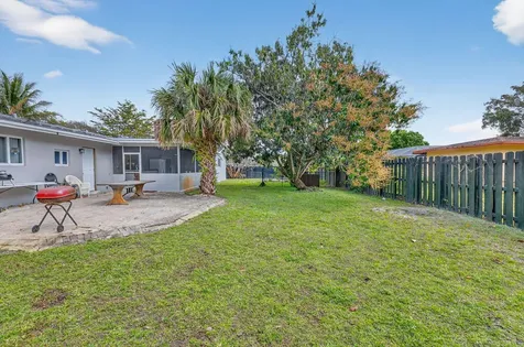 6980 Nw 6th Street Plantation FL 33317