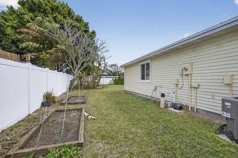 1172 Grandview Circle Royal Palm Beach FL 33411