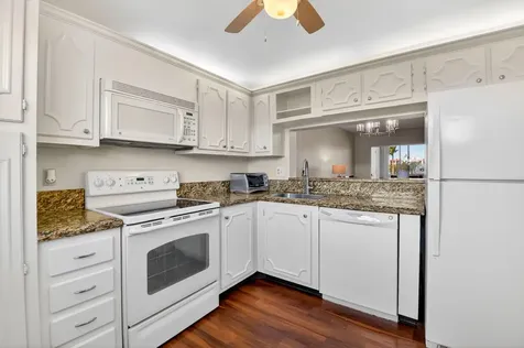 3661 Via Poinciana Lake Worth FL 33467