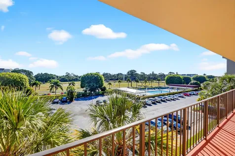 3661 Via Poinciana Lake Worth FL 33467
