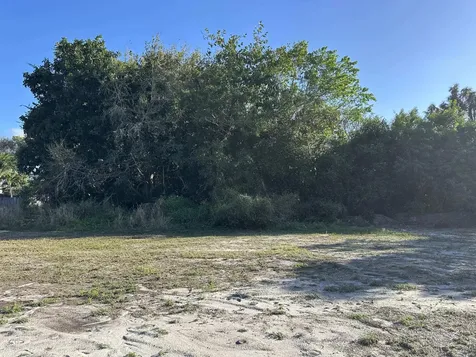731 SW 3rd Avenue Boynton Beach FL 33426