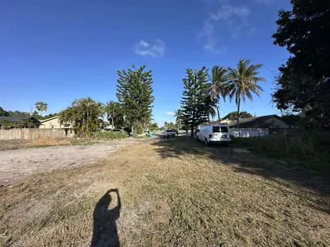 731 SW 3rd Avenue Boynton Beach FL 33426