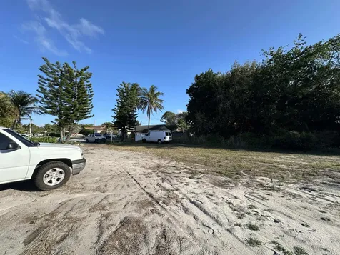 731 SW 3rd Avenue Boynton Beach FL 33426