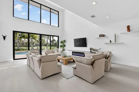 21312 Greenwood Court Boca Raton FL 33433