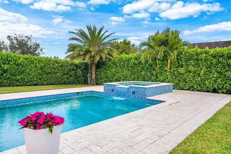 1080 Wandering Willow Way Loxahatchee FL 33470