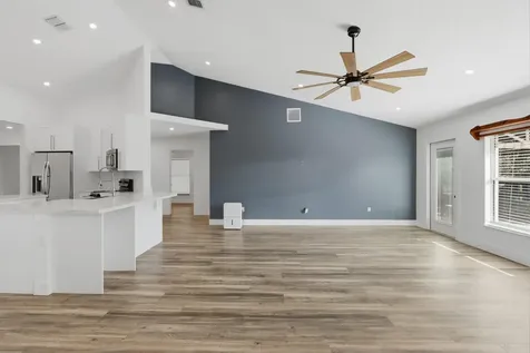 1818 Sw Notre Dame Avenue Port Saint Lucie FL 34953
