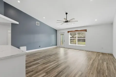 1818 Sw Notre Dame Avenue Port Saint Lucie FL 34953
