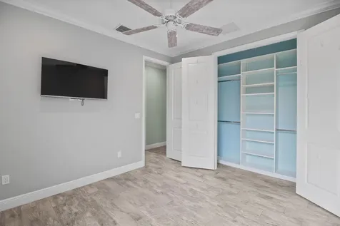 213 NE Sagamore Terrace Port Saint Lucie FL 34983