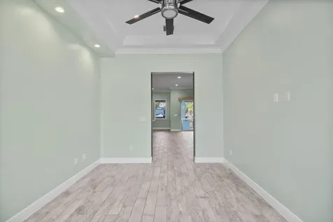 213 NE Sagamore Terrace Port Saint Lucie FL 34983