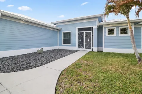213 NE Sagamore Terrace Port Saint Lucie FL 34983
