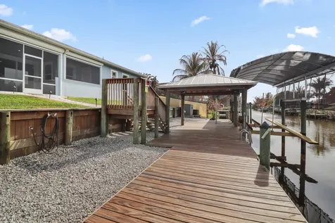 213 NE Sagamore Terrace Port Saint Lucie FL 34983